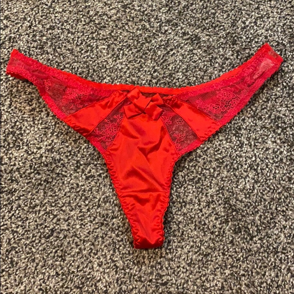 Silk and lace thong